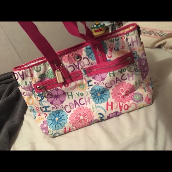 Authentic Coach diaper bag - Picture 2 of 4